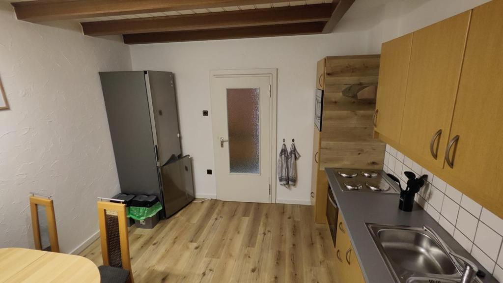 Ferienwohnung-Monteurwohnung Berta, 3 Personen In Kleve, Zentrale Lage Kleef Buitenkant foto
